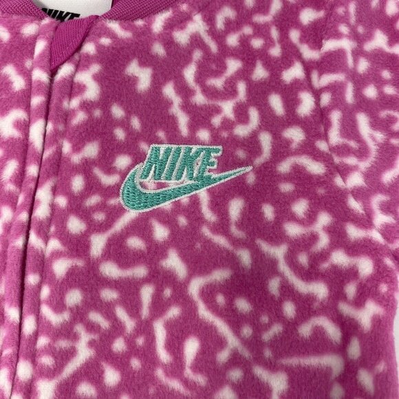 NIKE BABY GIRL'S FOOTED Fleece SLEEP AND PLAY PLAYFUL PINK WHITE NWT 6 MONTHS - Picture 7 of 8